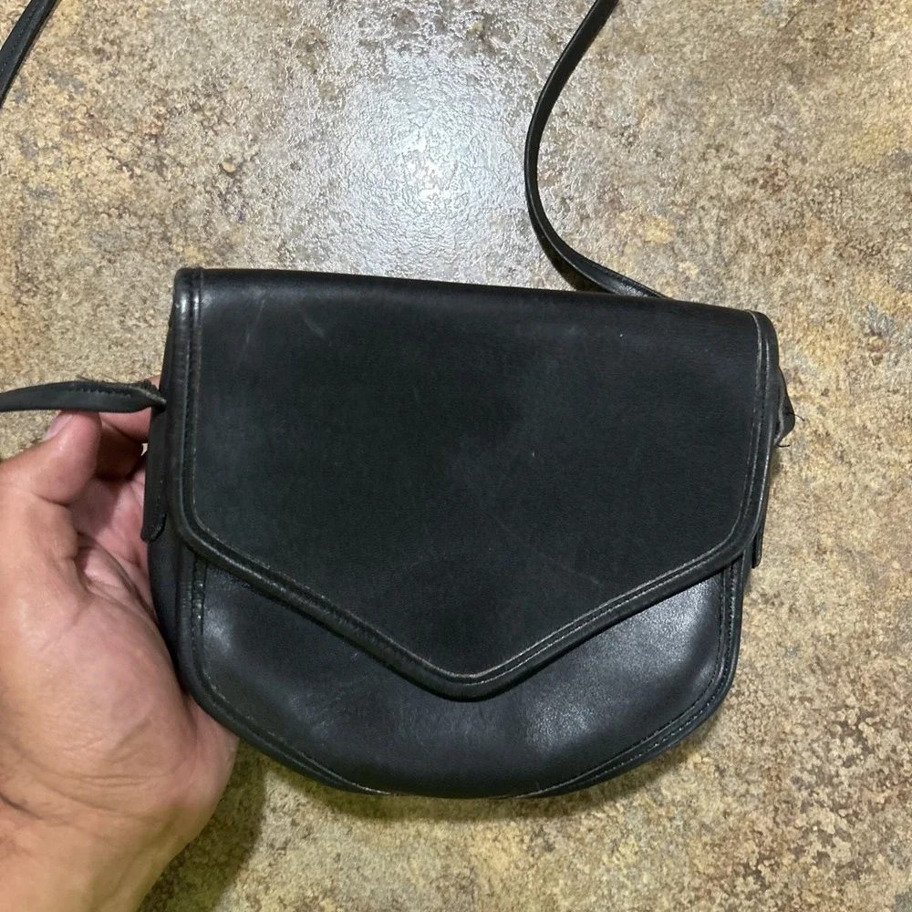 Vintage Coach Leather Bag 0080-325 Flap Shoulder Rare Shoulder